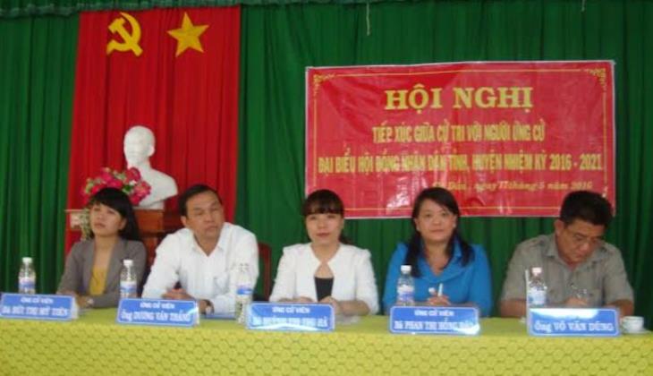 Ứng cử viên HĐND các cấp tiếp xúc cử tri 
